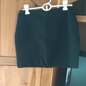 Express mini skirt